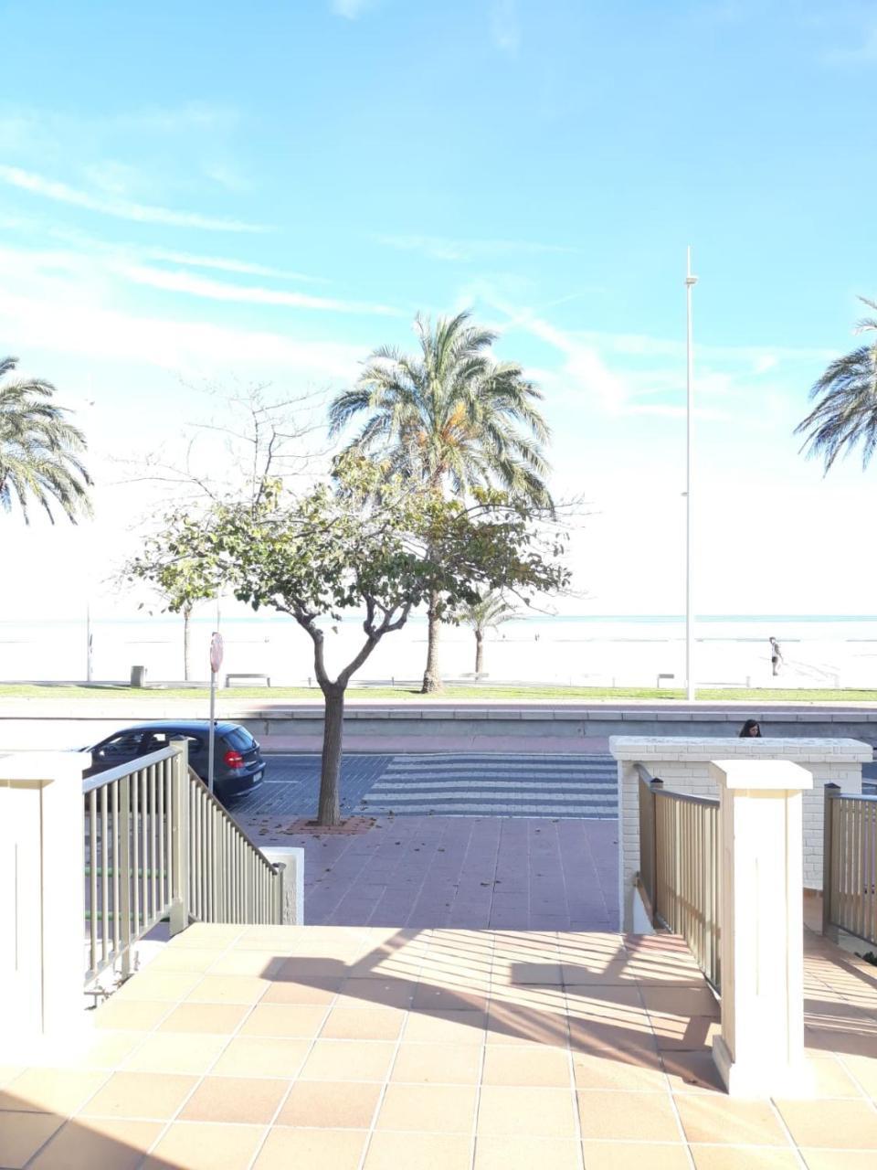 Infante Primera Linea Gandia Playa Solo Familias Playa de Gandia Екстериор снимка
